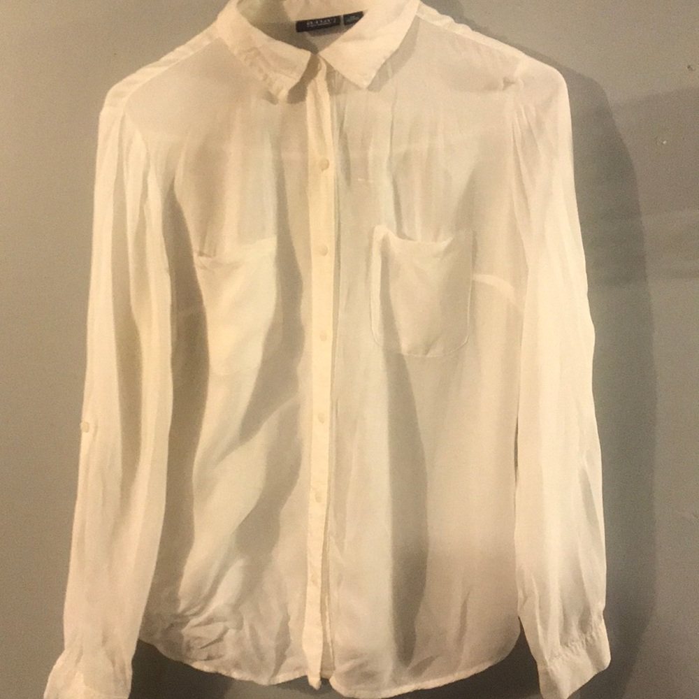 *LIKE NEW* a.n.a Petite White Button Up